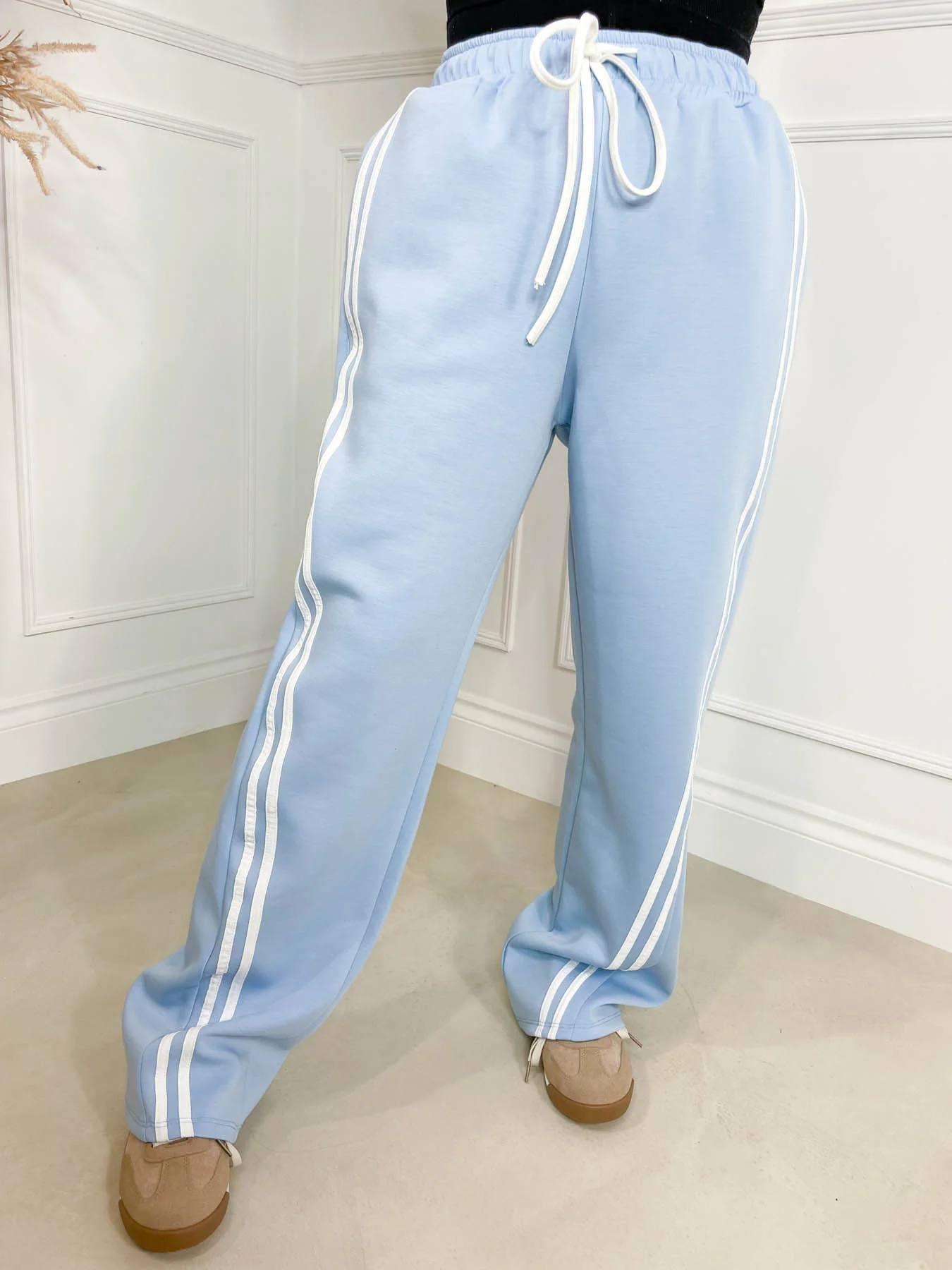 Anya Stripe Jogger - Baby Blue