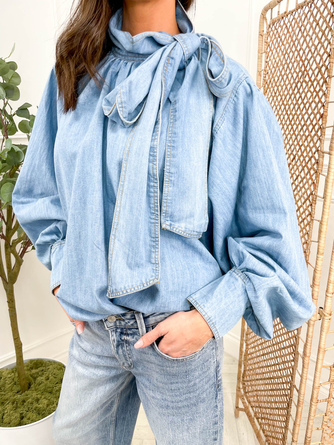 Beau Blouse - 2 Colours - Image 8