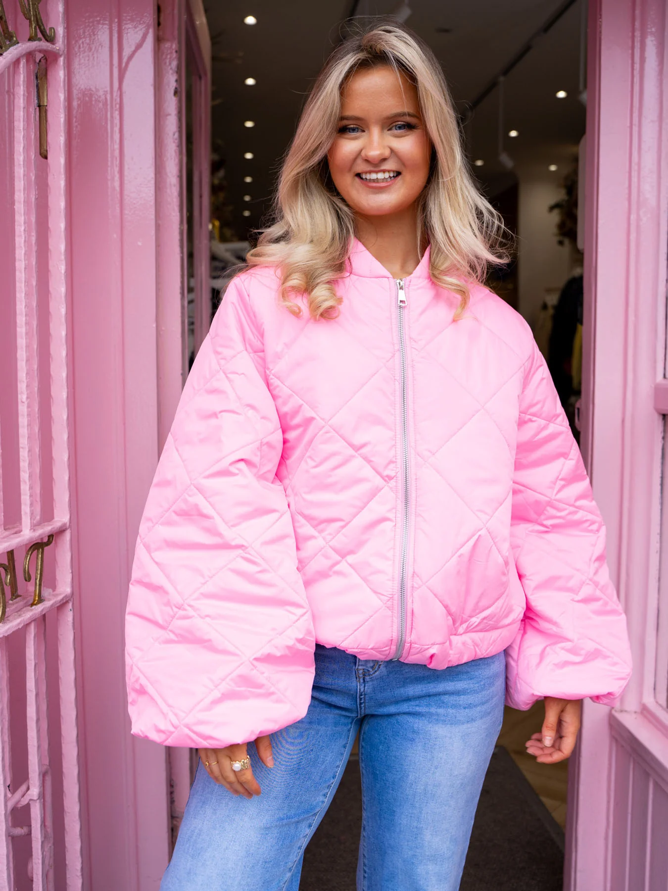 Brontë Balloon Sleeve Quilted Jacket - Pink - Image 11