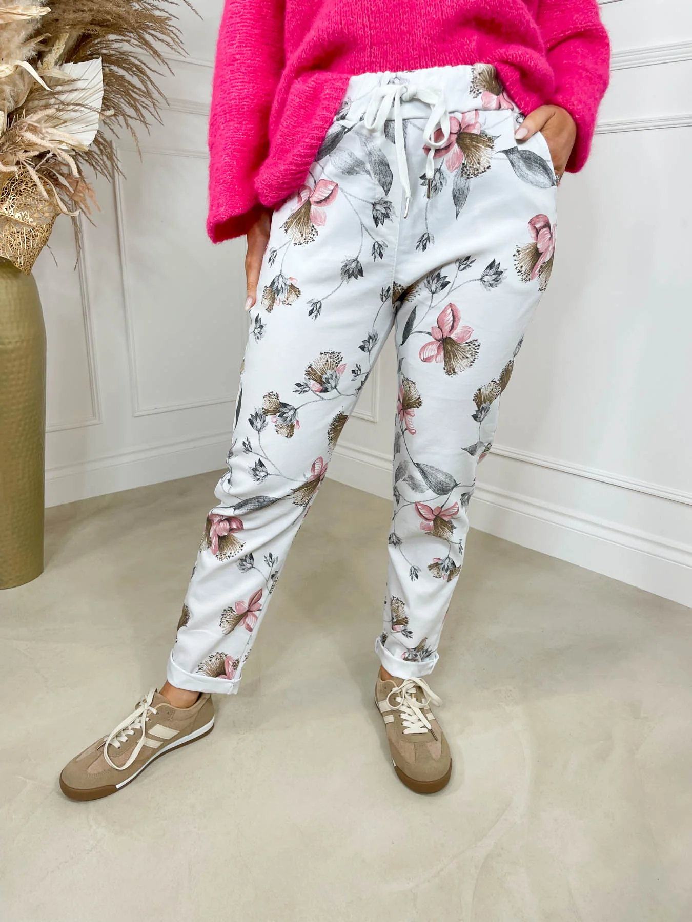 Magic Pant - White Botanical