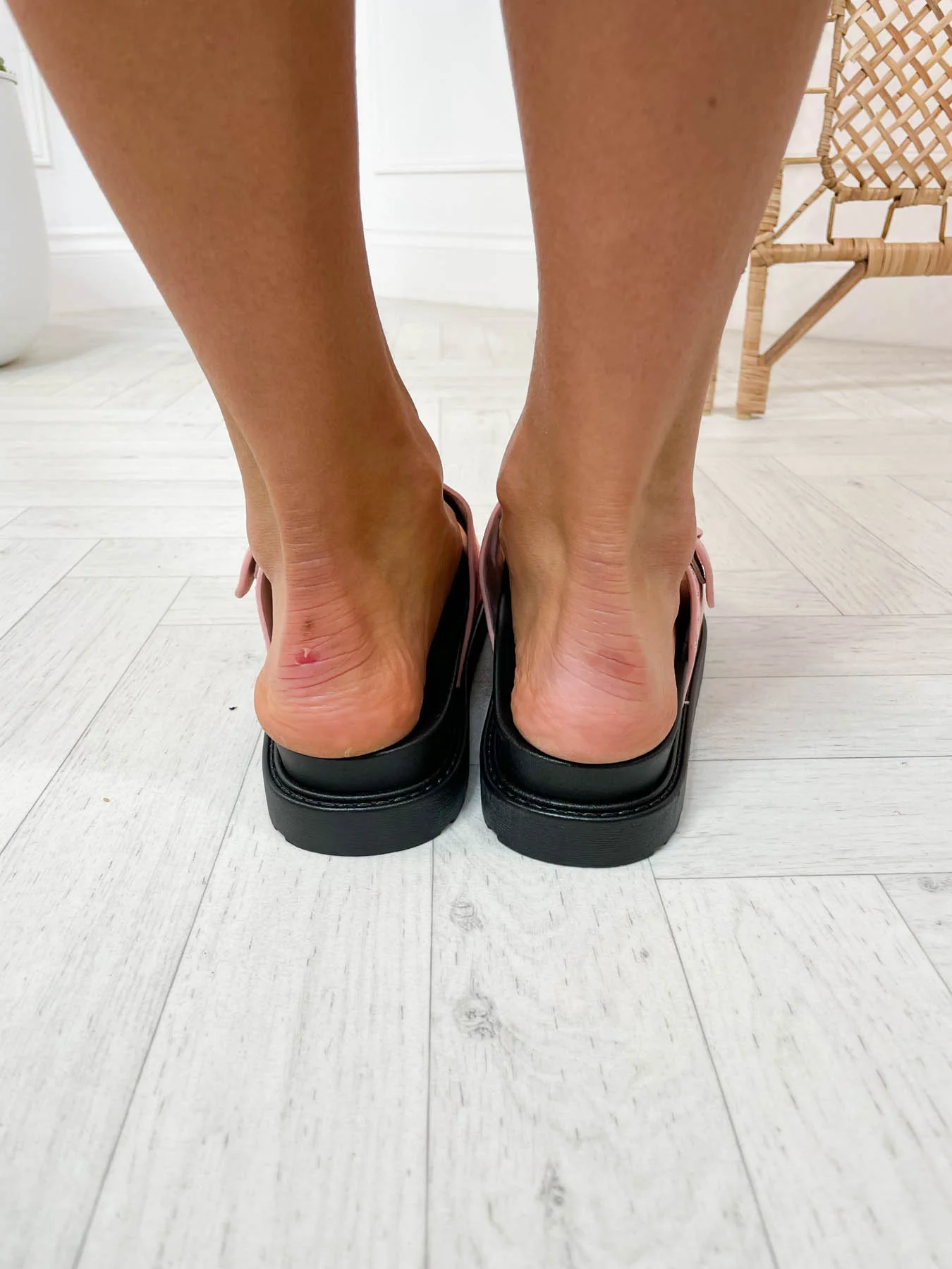 Palma Sandals - 2 Colours - Image 7