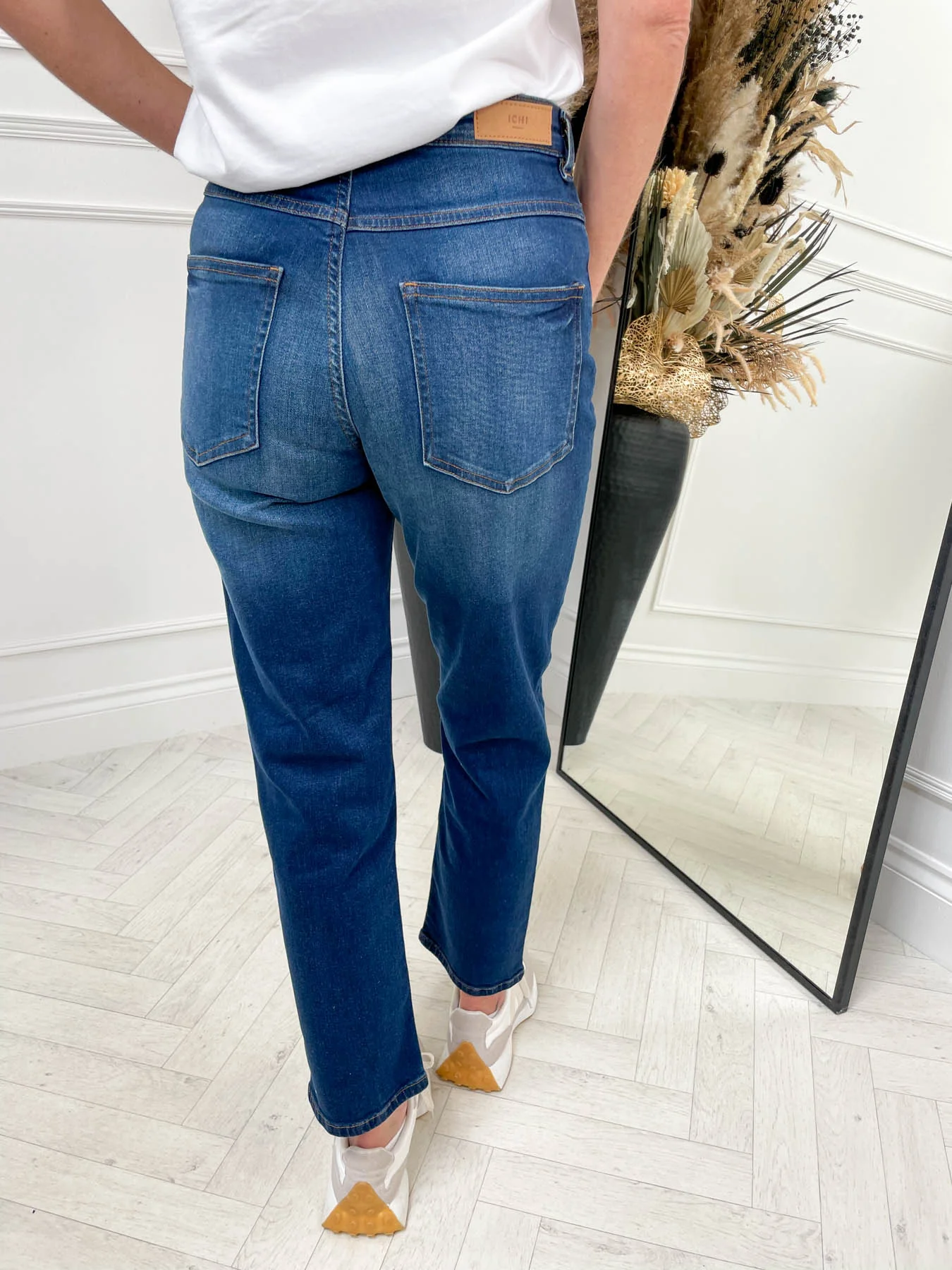 Raven Jean - Dark Denim - Image 3