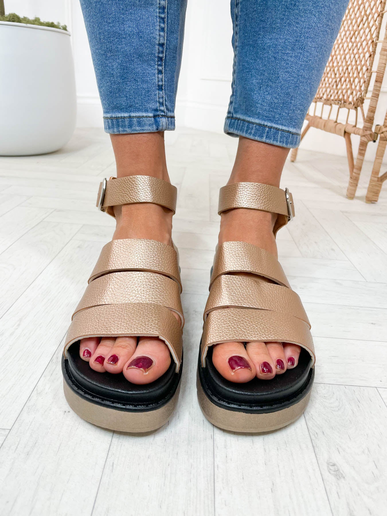 Rome Sandals - 3 Colours - Image 11