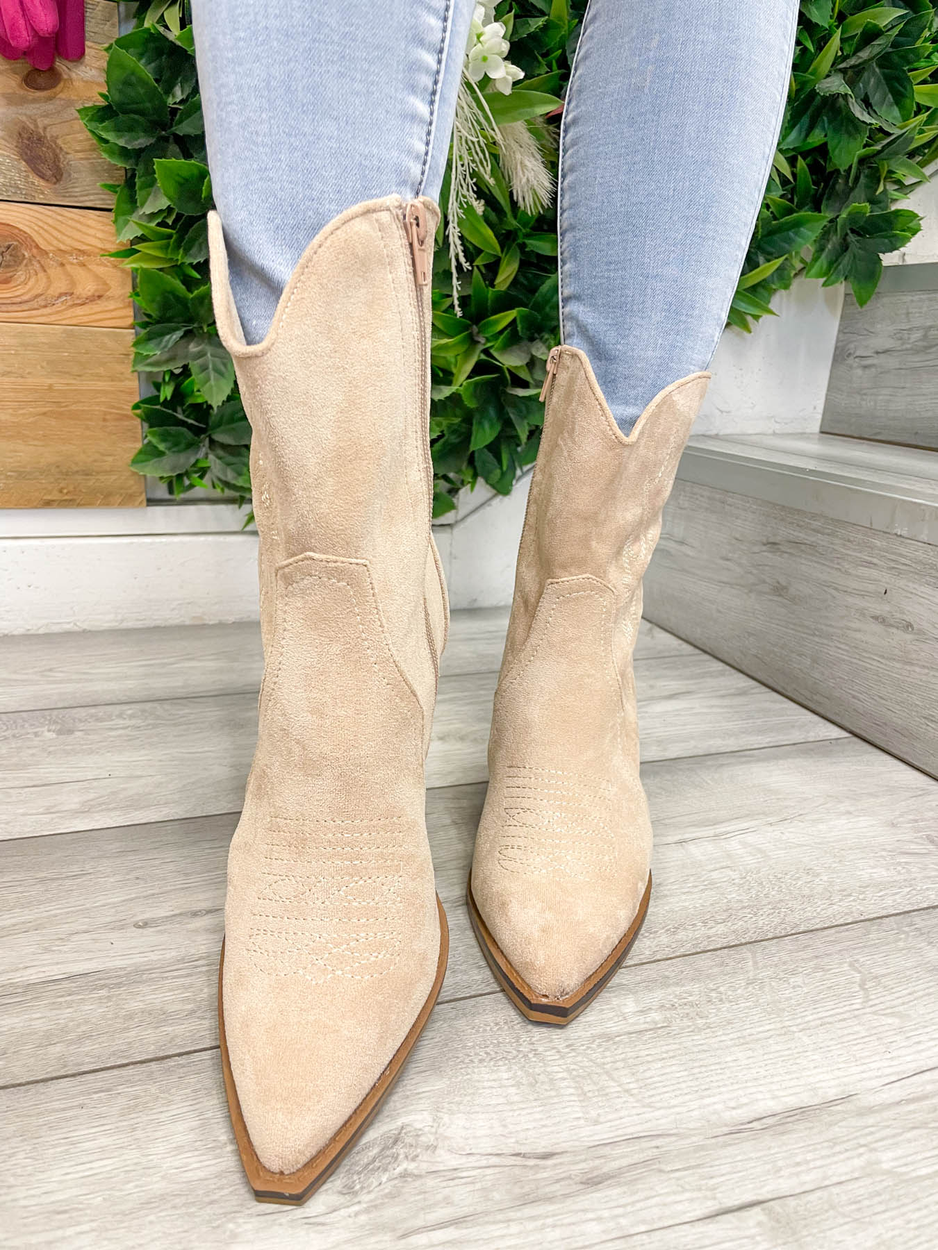 Shania Boot - 2 Colours - Image 6
