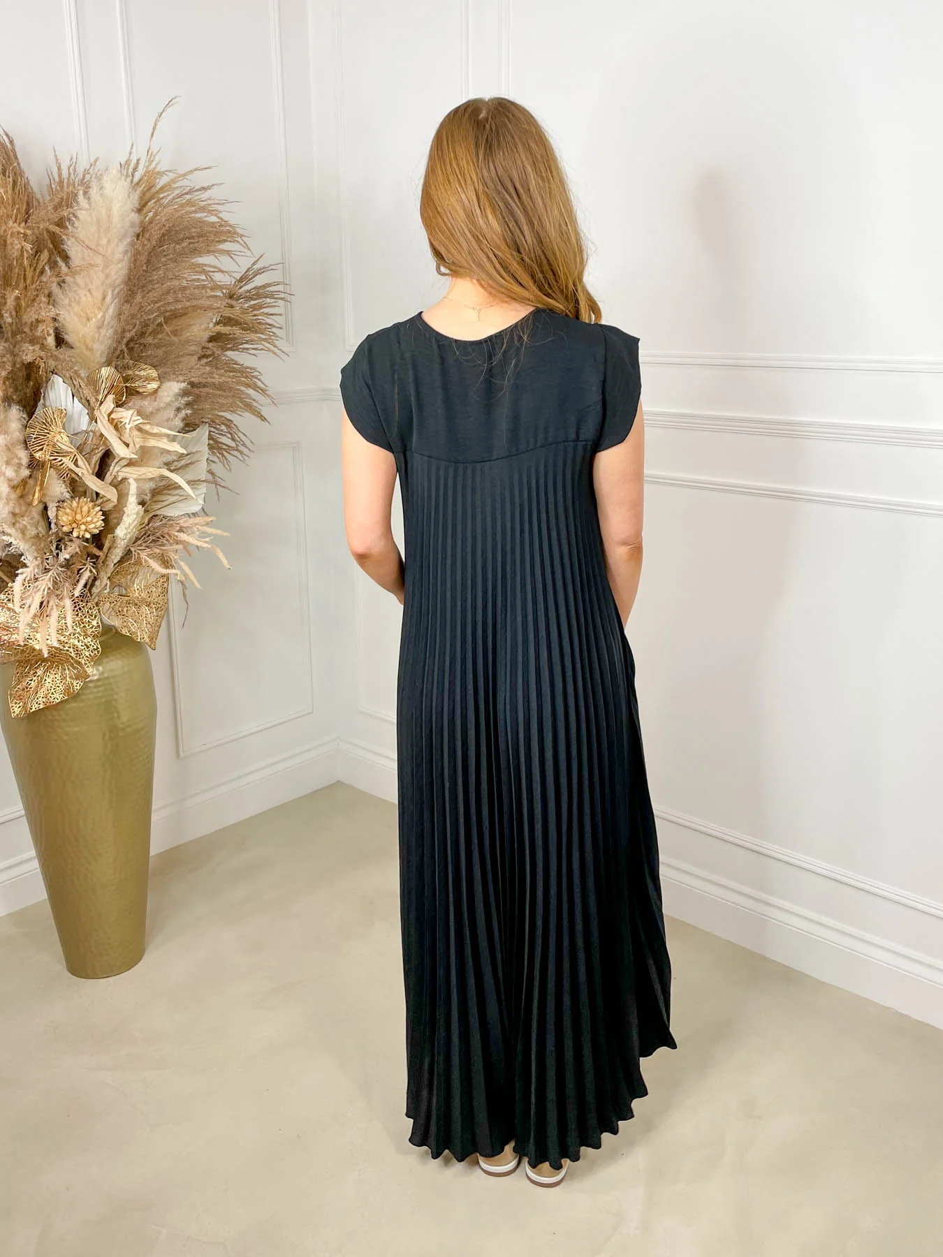 The Everyday Dress - Black - Image 5