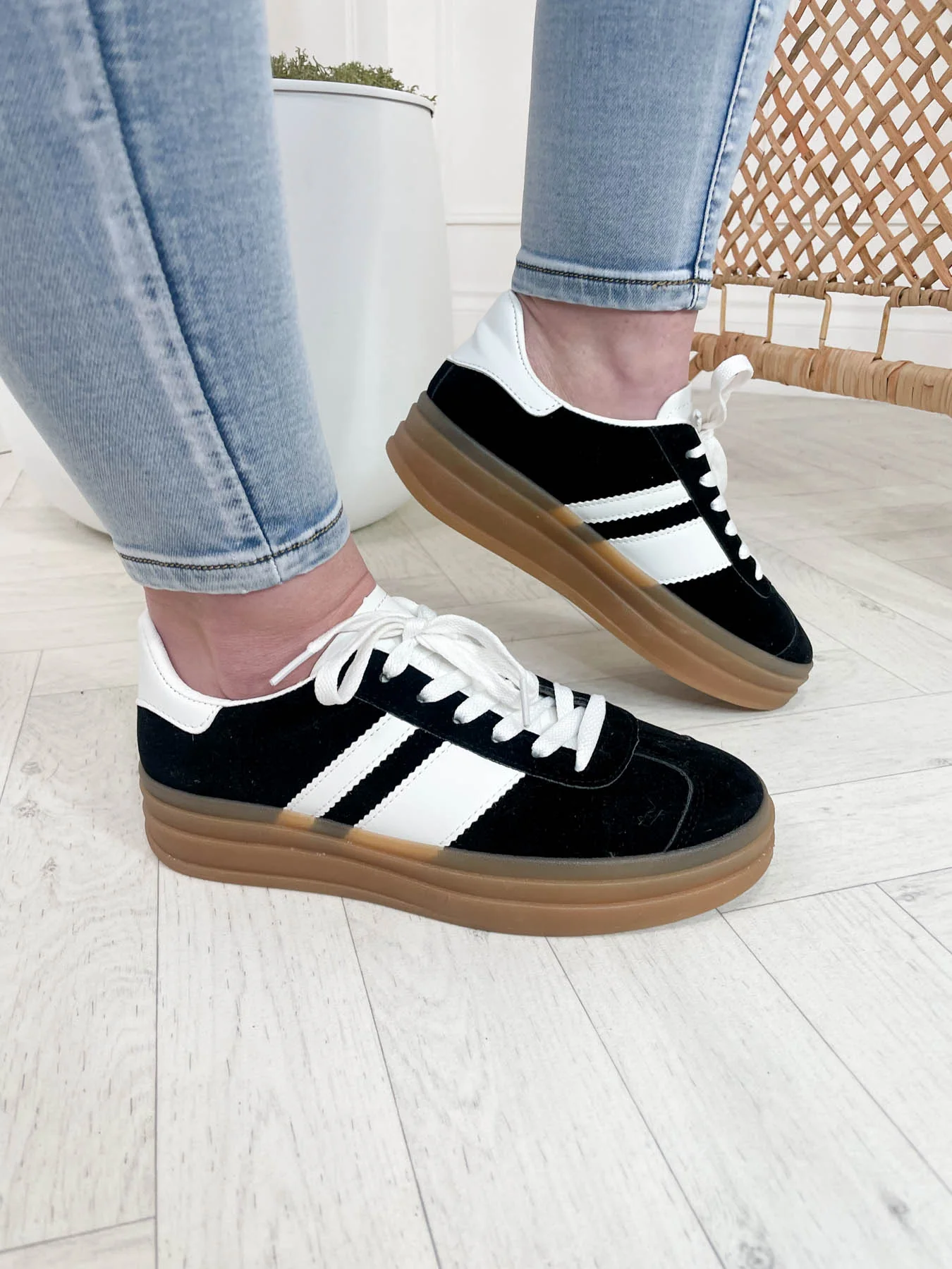 Tyler Trainers - 3 Colours - Image 3