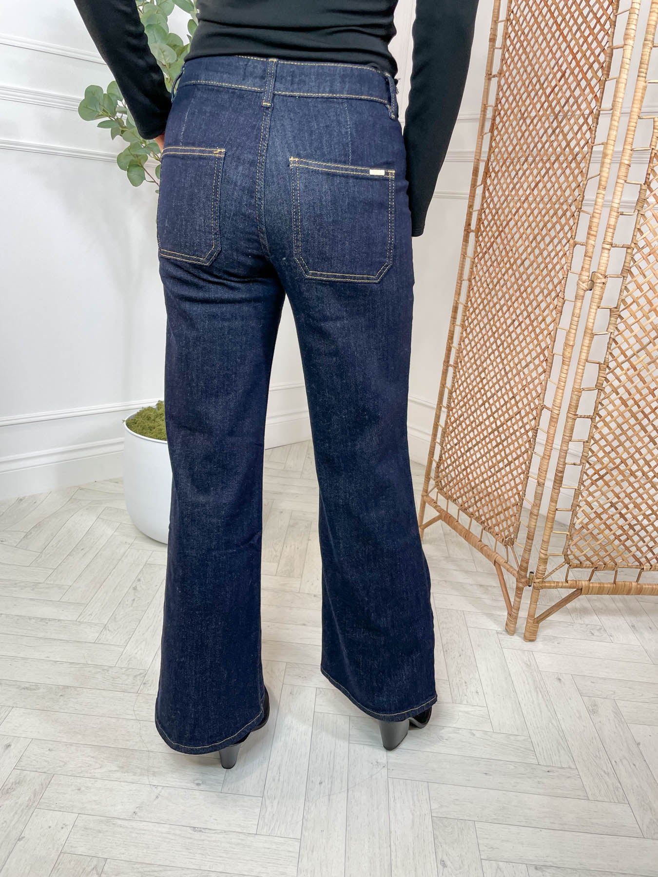 Vaughn Jeans - Image 6