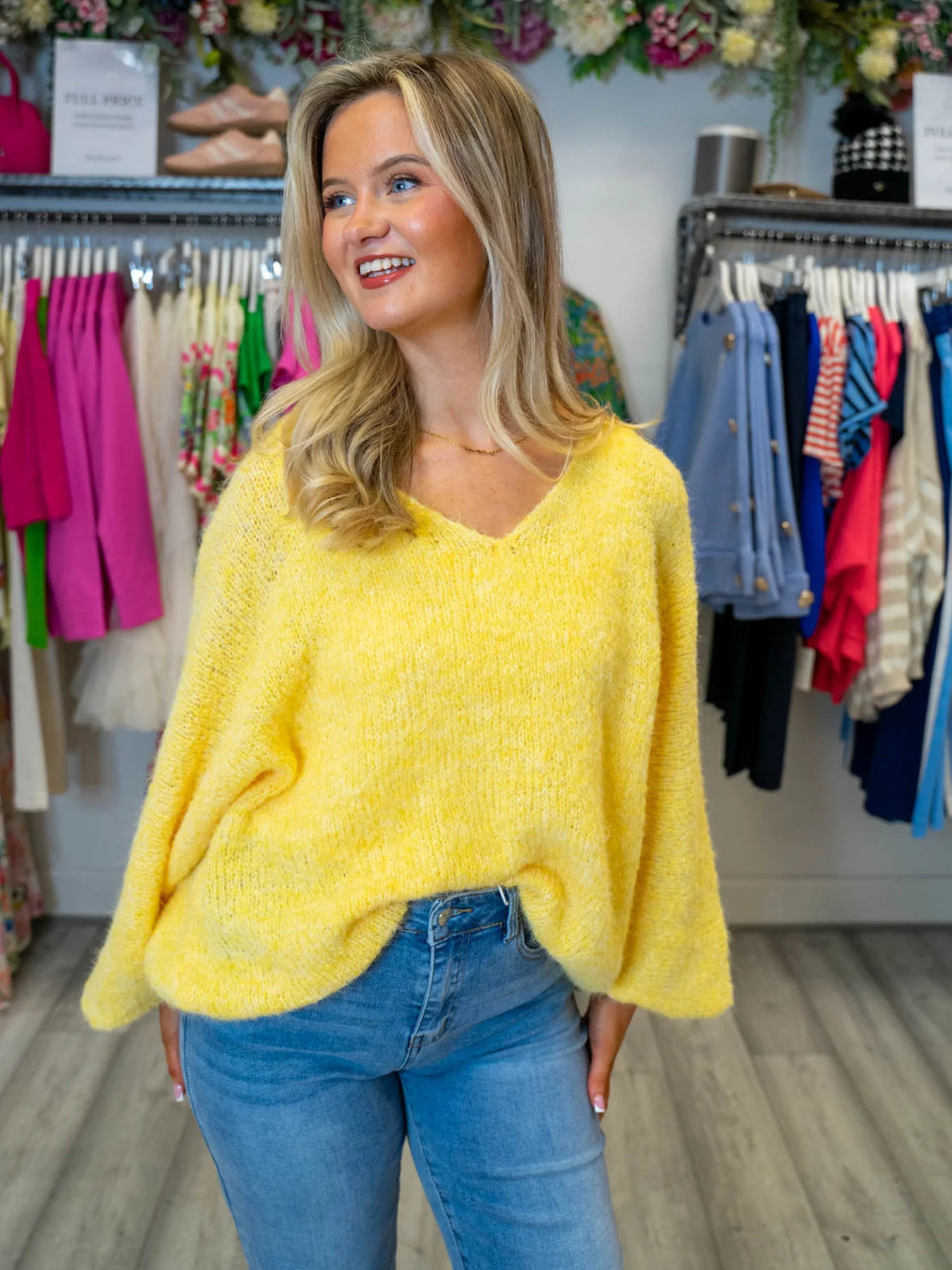 Willow V Neck Knit - Yellow