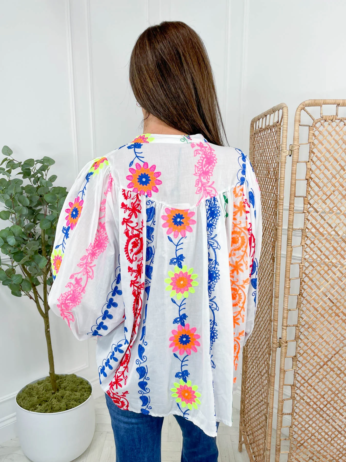 Zayna Shirt - 2 Colours - Image 13