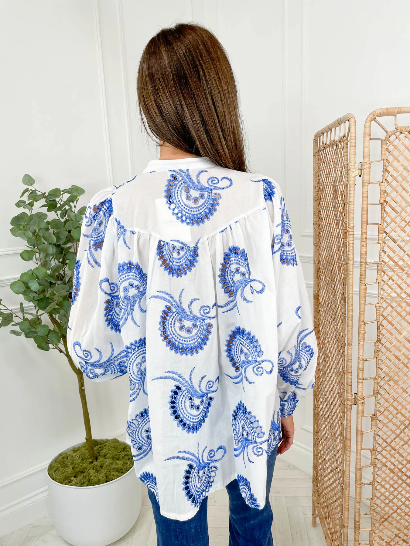 Zayna Shirt - 2 Colours - Image 8